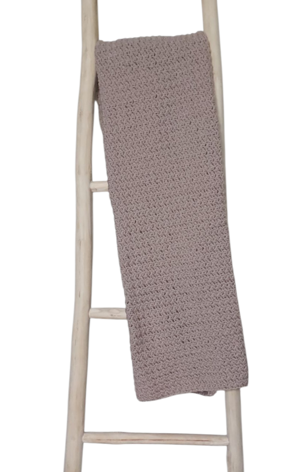 Zandkleurig babydekentje