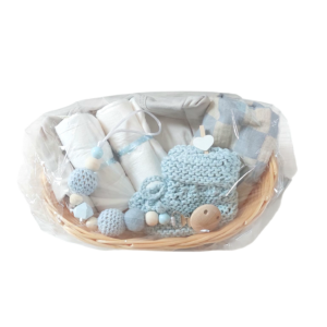 Lichtblauw newborn kraammandje