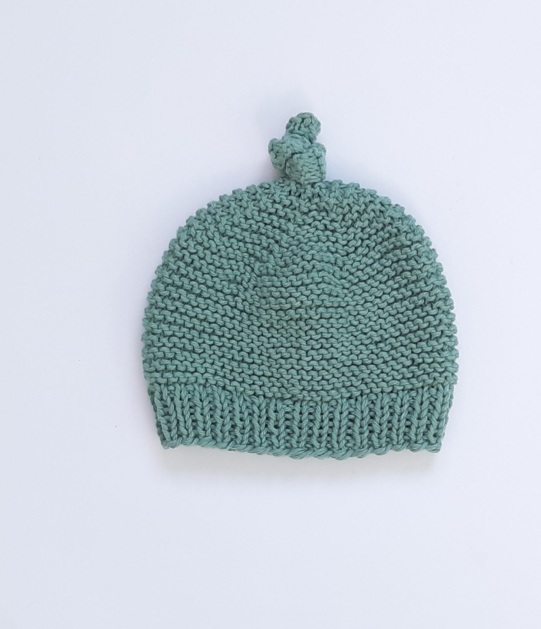 Babymutsje in ribbelsteek met puntknoop - Afbeelding 7