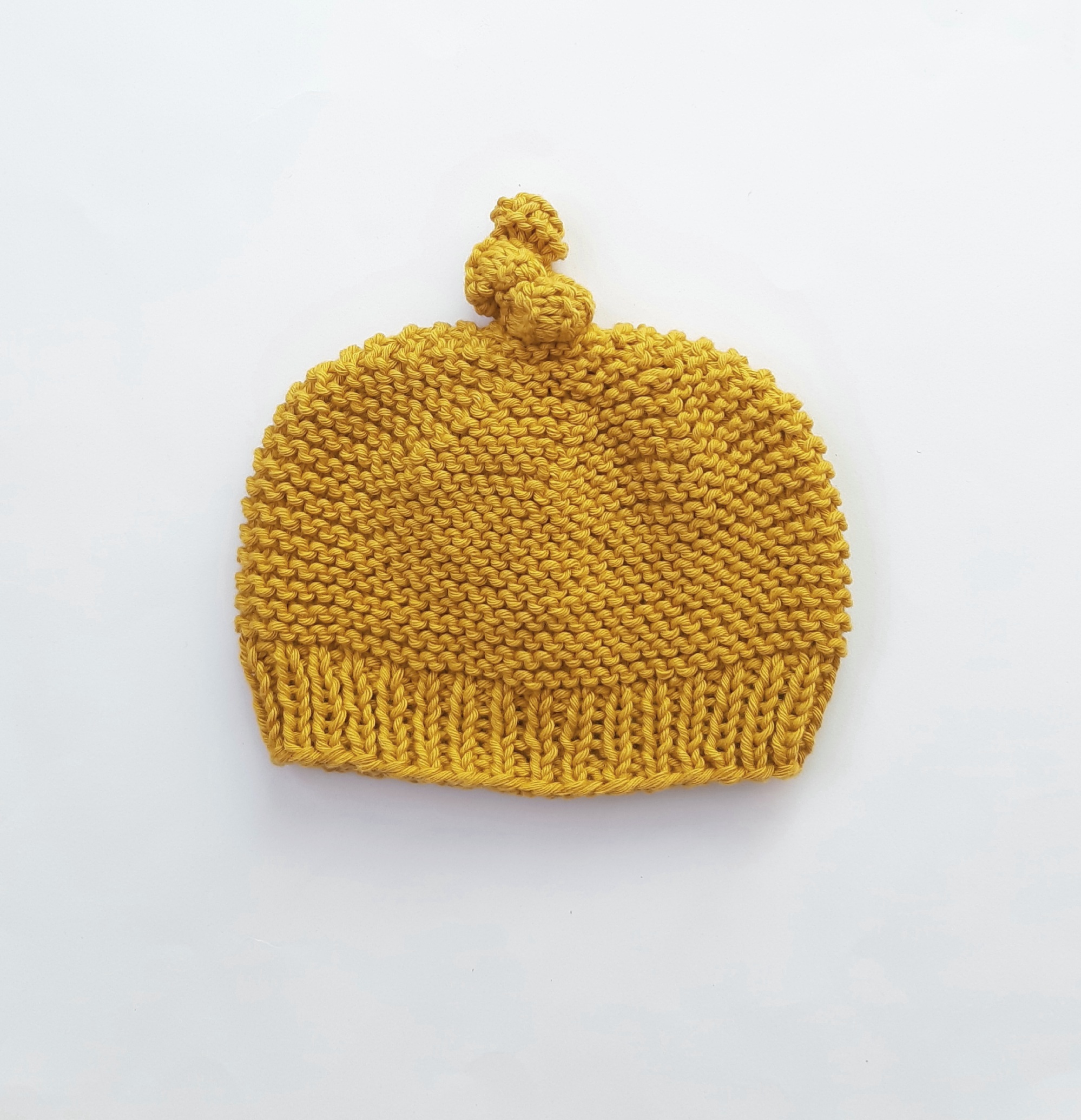 Babymutsje in ribbelsteek met puntknoop - Afbeelding 5