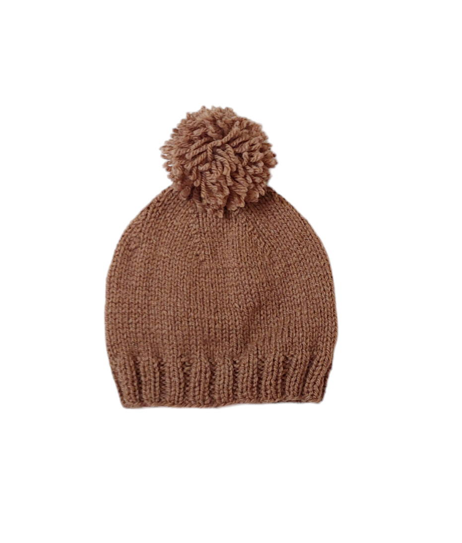 Gebreid vintage babymutsje met pompon (maat 1)